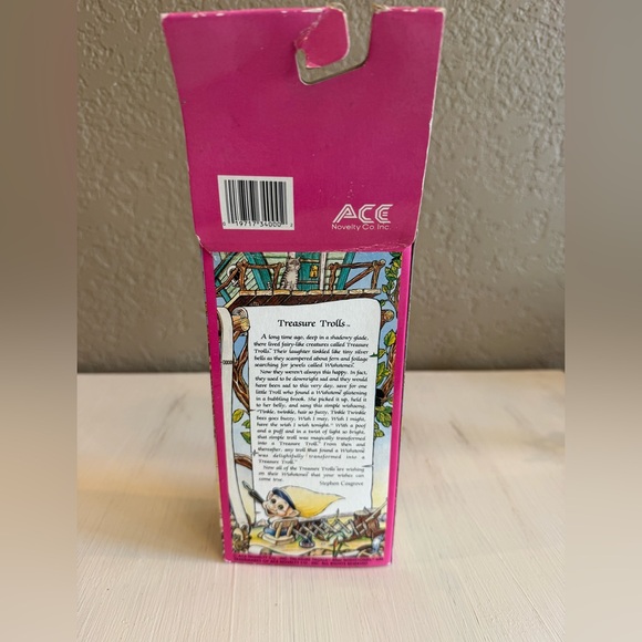 Vintage 1990’s Treasure Trolls. Purple haired troll with blue jewel. - Picture 5 of 9